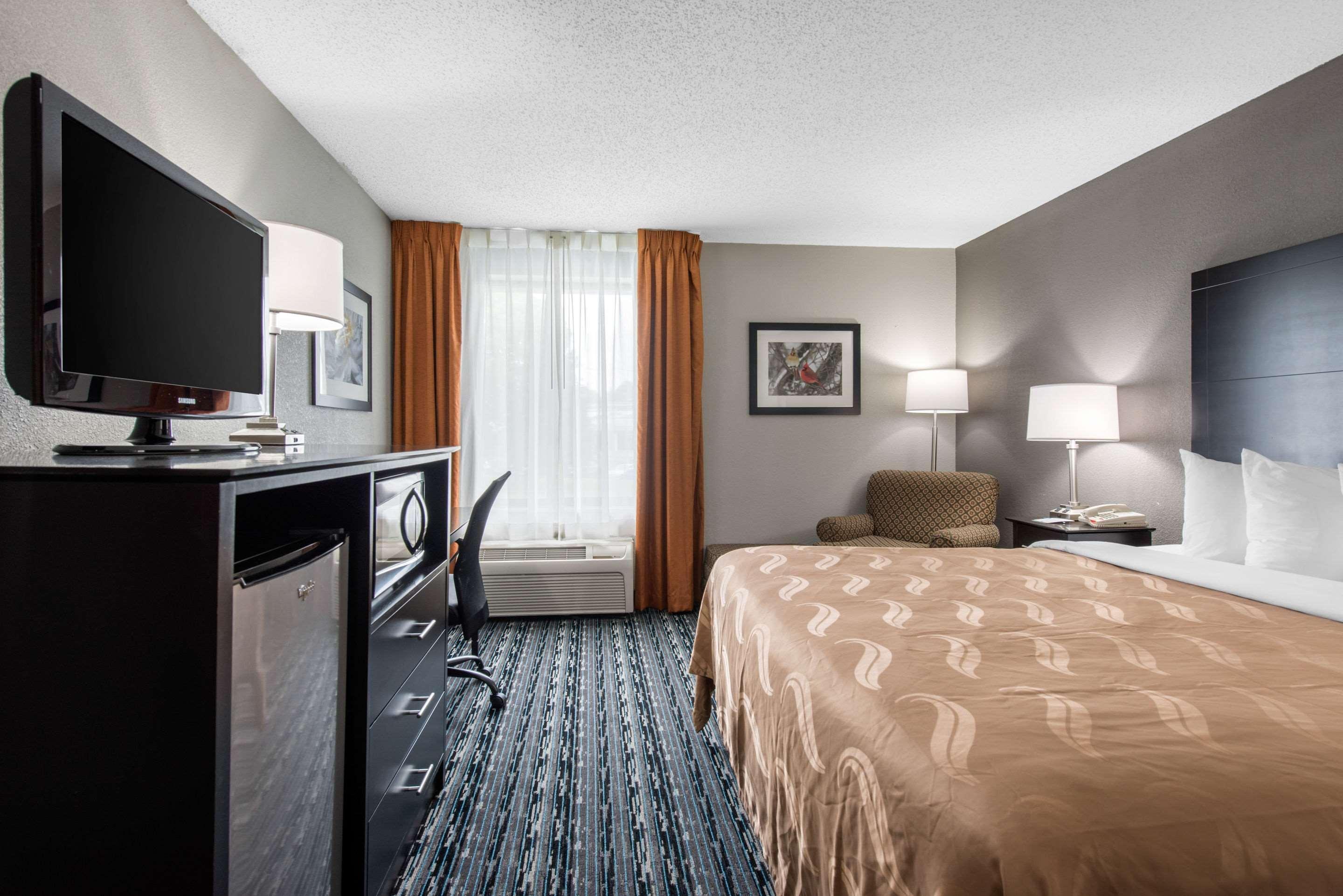 Hotel Quality & - Indianapolis West