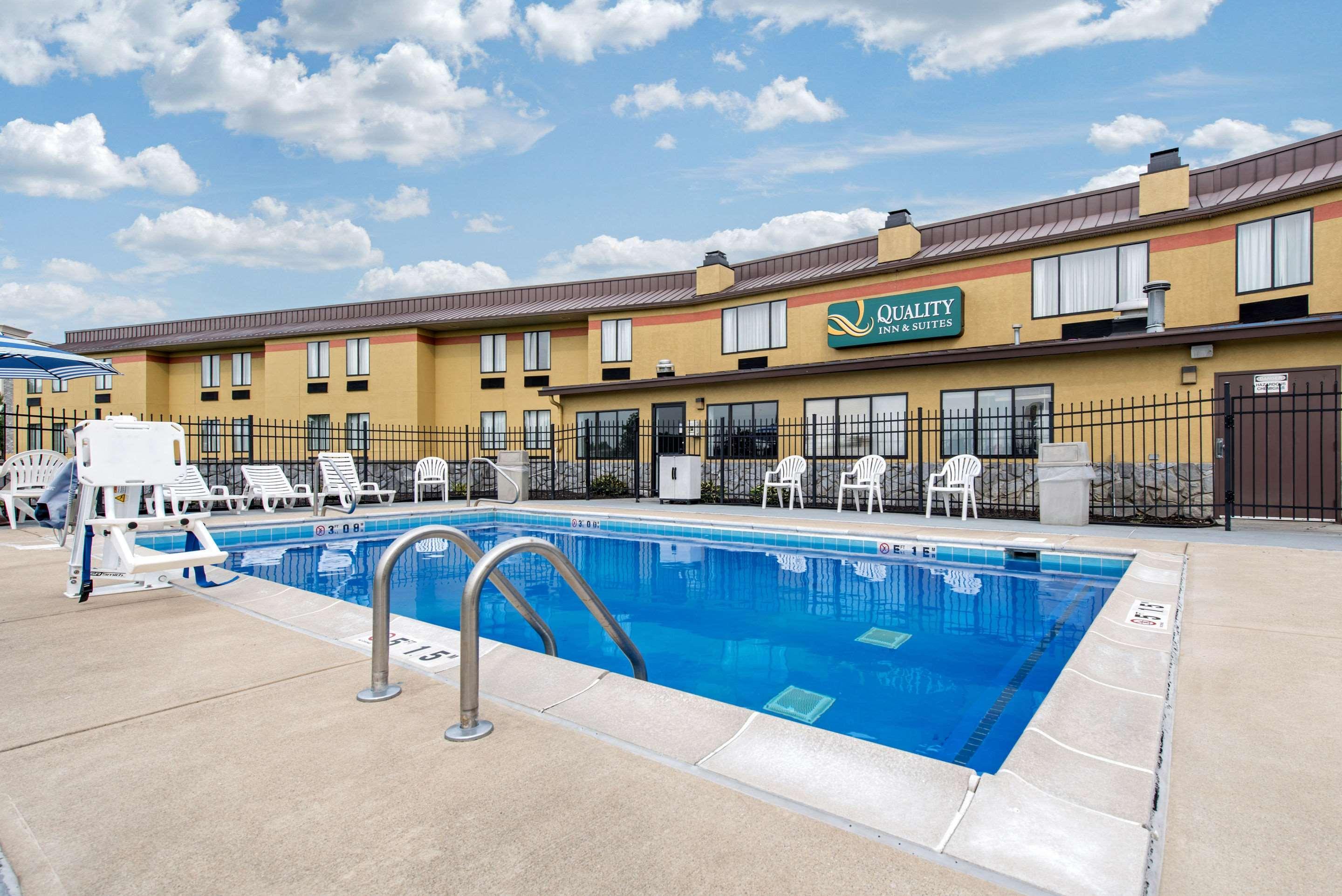 Quality & - Indianapolis West Hotel 3*