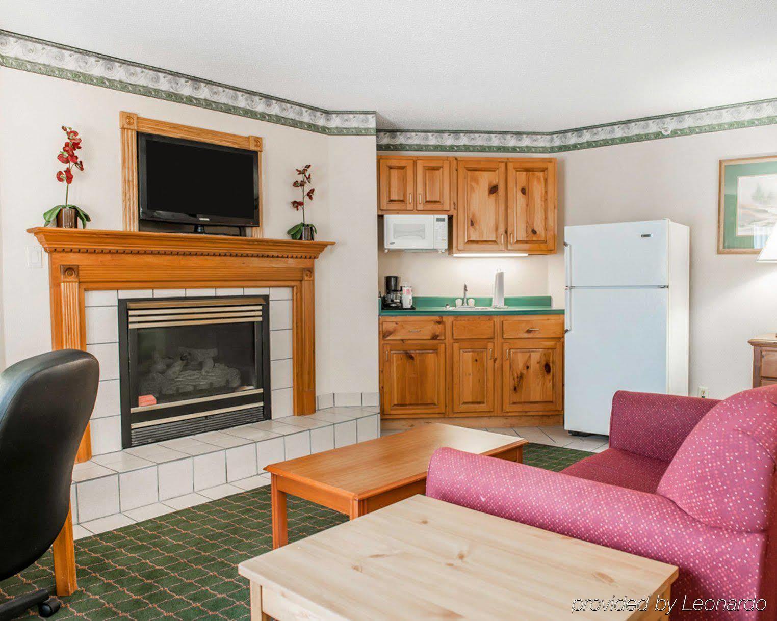 Hotel Quality & - Indianapolis West 3*
